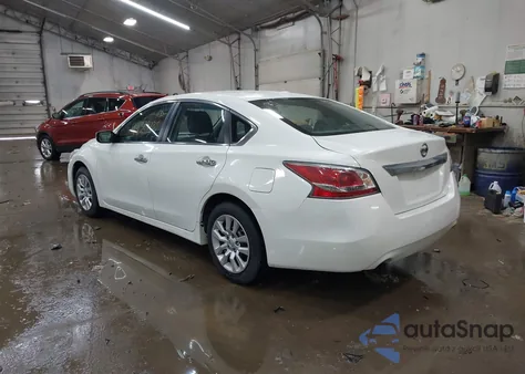 2015 Nissan Altima 2.5/2.5 S/2.5 Sl/2.5 Sv z USA, uszkodzony, nr VIN 1N4AL3AP8FN320855